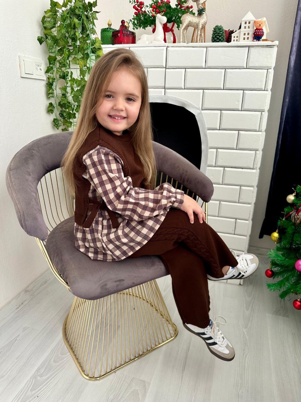 Kidsroom Brown Crochet set for girls