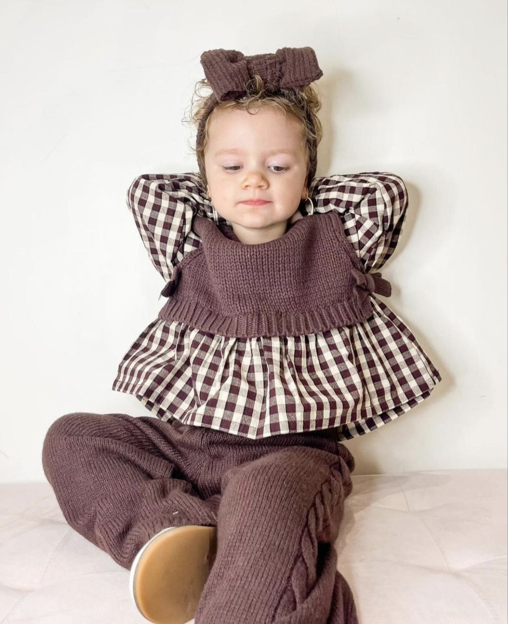 Kidsroom Brown Crochet set for girls